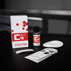 Gtechniq - C4 Permanent Trim Restorer -Car Accessories Store DSC 3615 min