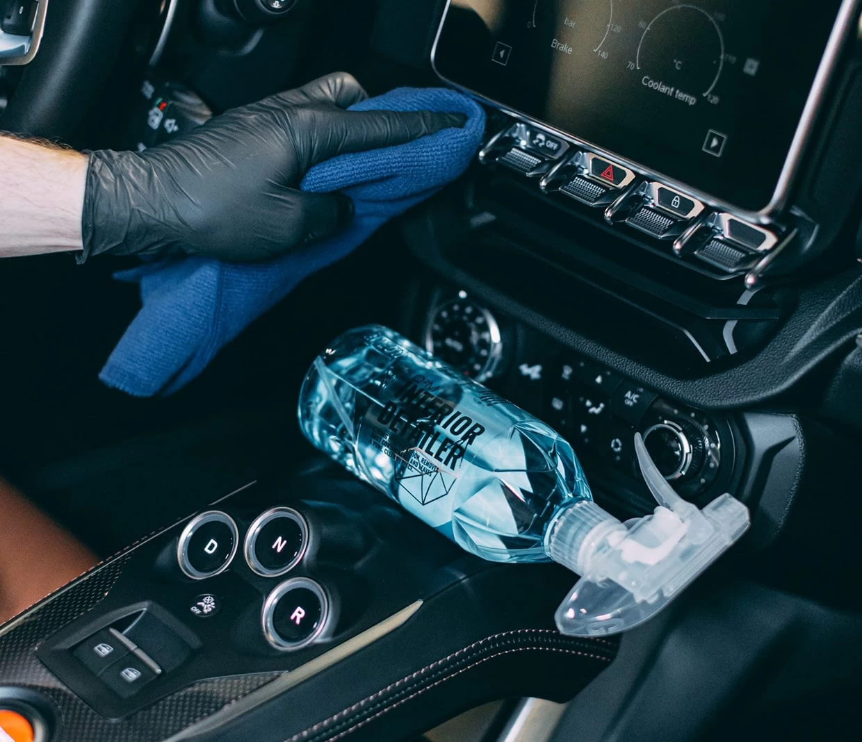 GYEON - Q²M Interior Detailer 5 GYEON - Q²M Interior Detailer - Image 5