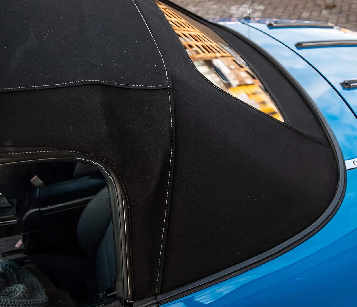 Meguiar's Convertible And Cabriolet Cleaner 6 Meguiar's Convertible And Cabriolet Cleaner - Image 6