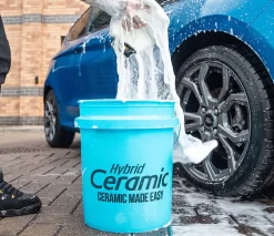 Meguiars - Hybrid Ceramic Wash Bucket -Car Accessories Store meguiars hybrid ceramic bucket 3 min